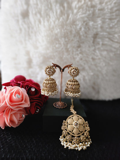 Elegant Gold - plated Zumki Earrings and Tikka Set with Pearl Accents