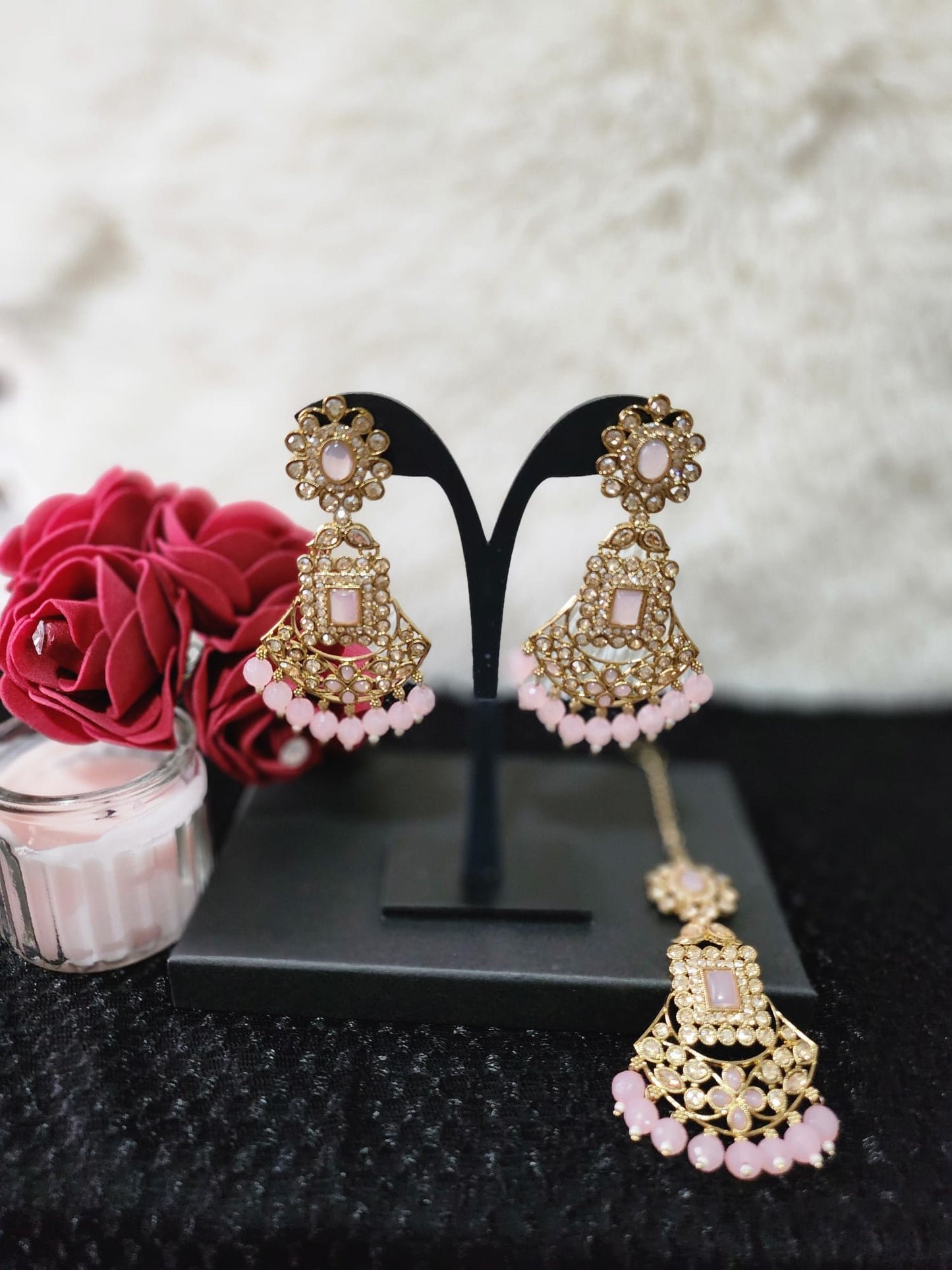 Exquisite Kundan Earrings Set with Tikka for Women