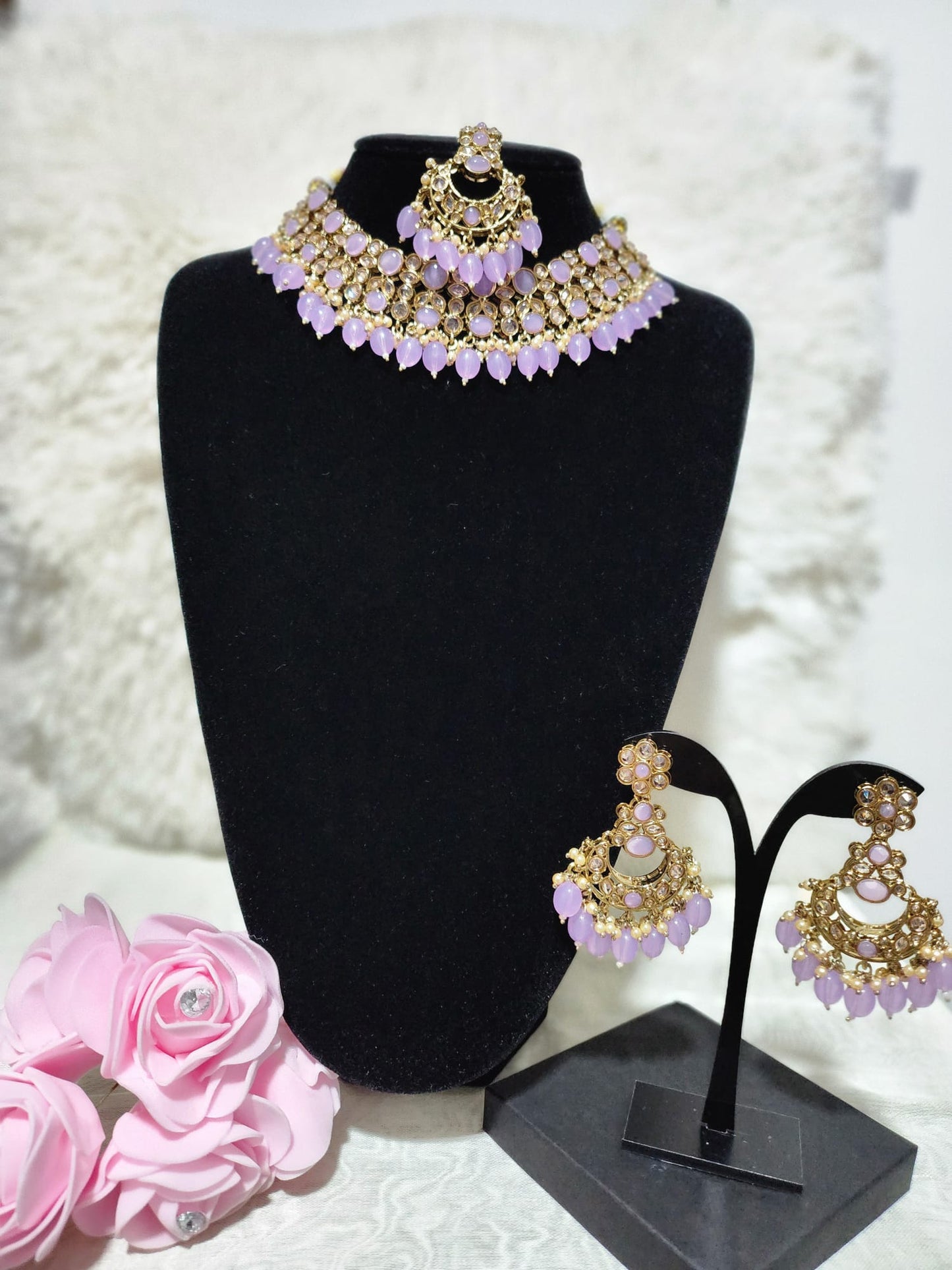 Luxurious Kundan Jewellery Set in Various Colours - Perfect for Any Occasion