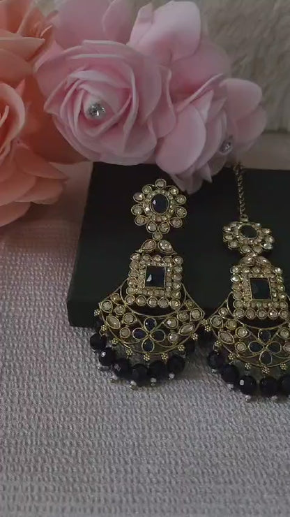 Exquisite Kundan Earrings Set with Tikka for Women