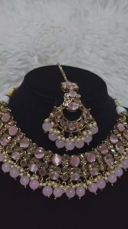 Luxurious Kundan Jewellery Set in Various Colours - Perfect for Any Occasion