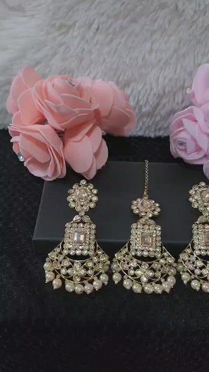 Exquisite Kundan Earrings Set with Tikka for Women